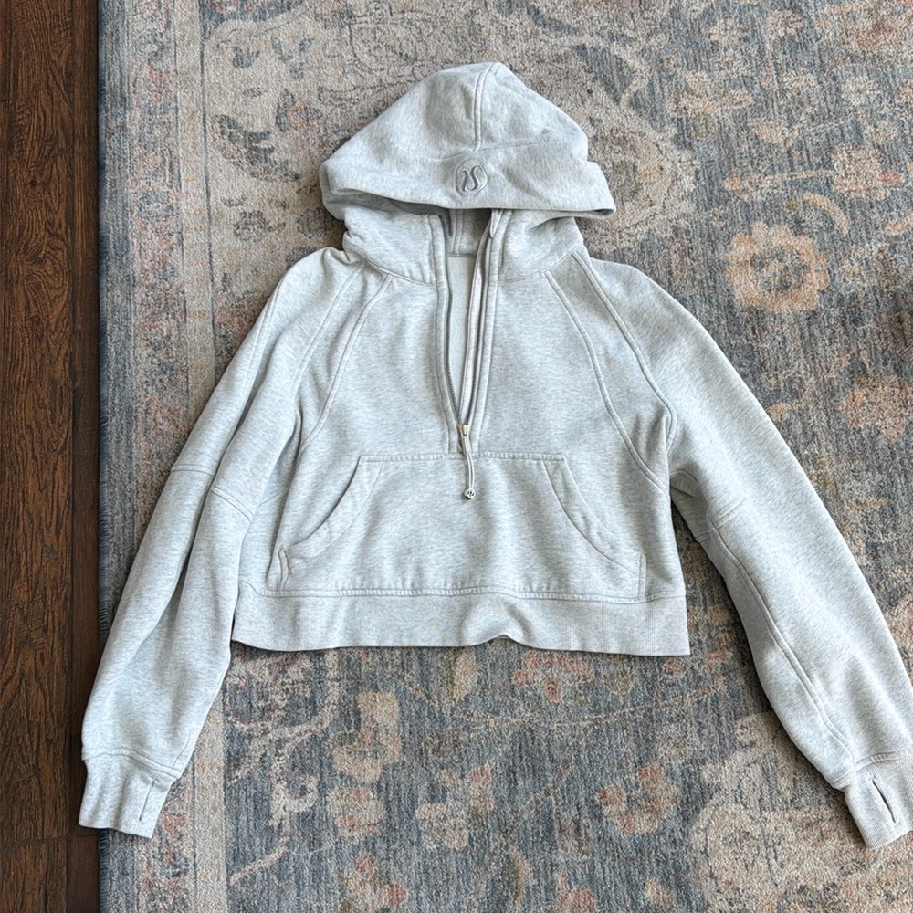 Lululemon Scuba Oversized Half-Zip Hoodie size xs/s heathered gray.